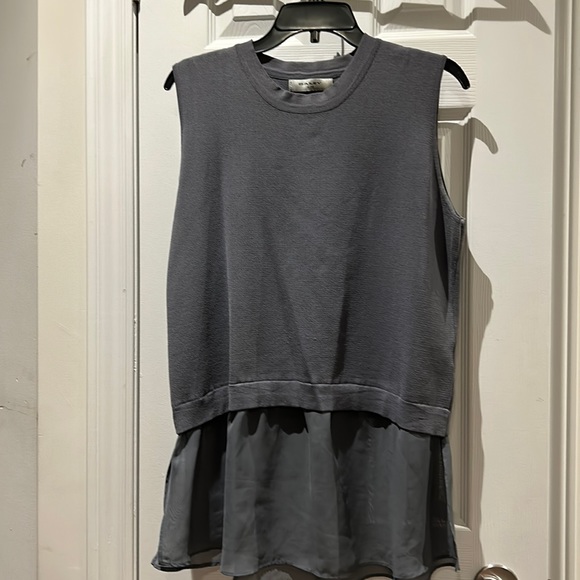 NWOT Bailey Short sleeve Grey 2 in one - Picture 1 of 2